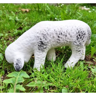 Градинска фигура "Агънце"