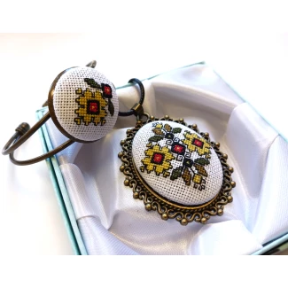 к-т бижута, ръчна бродерия, модел 1 к-т бижута, ръчна бродерия, модел 1