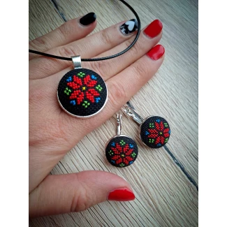 к-т бижута, ръчна бродерия, модел 14 к-т бижута, ръчна бродерия, модел 14