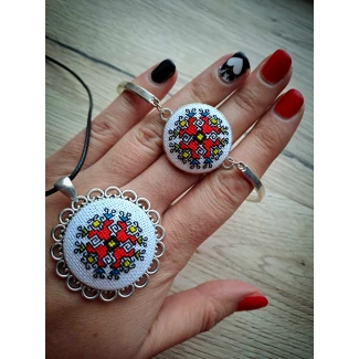 к-т бижута, ръчна бродерия, модел 17 к-т бижута, ръчна бродерия, модел 17