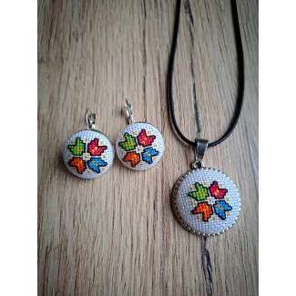 к-т бижута, ръчна бродерия, модел 7