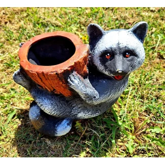 Градинска фигура "Енот кашпа"