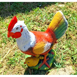 Градинска фигура "Кокошка с пиленца" Градинска фигура "Кокошка с пиленца"