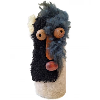 Кукер- фигура от естествена кожа Кукер- фигура от естествена кожа