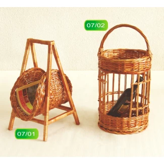 Барче за бутилки; Стойка за вестници Барче за бутилки; Стойка за вестници